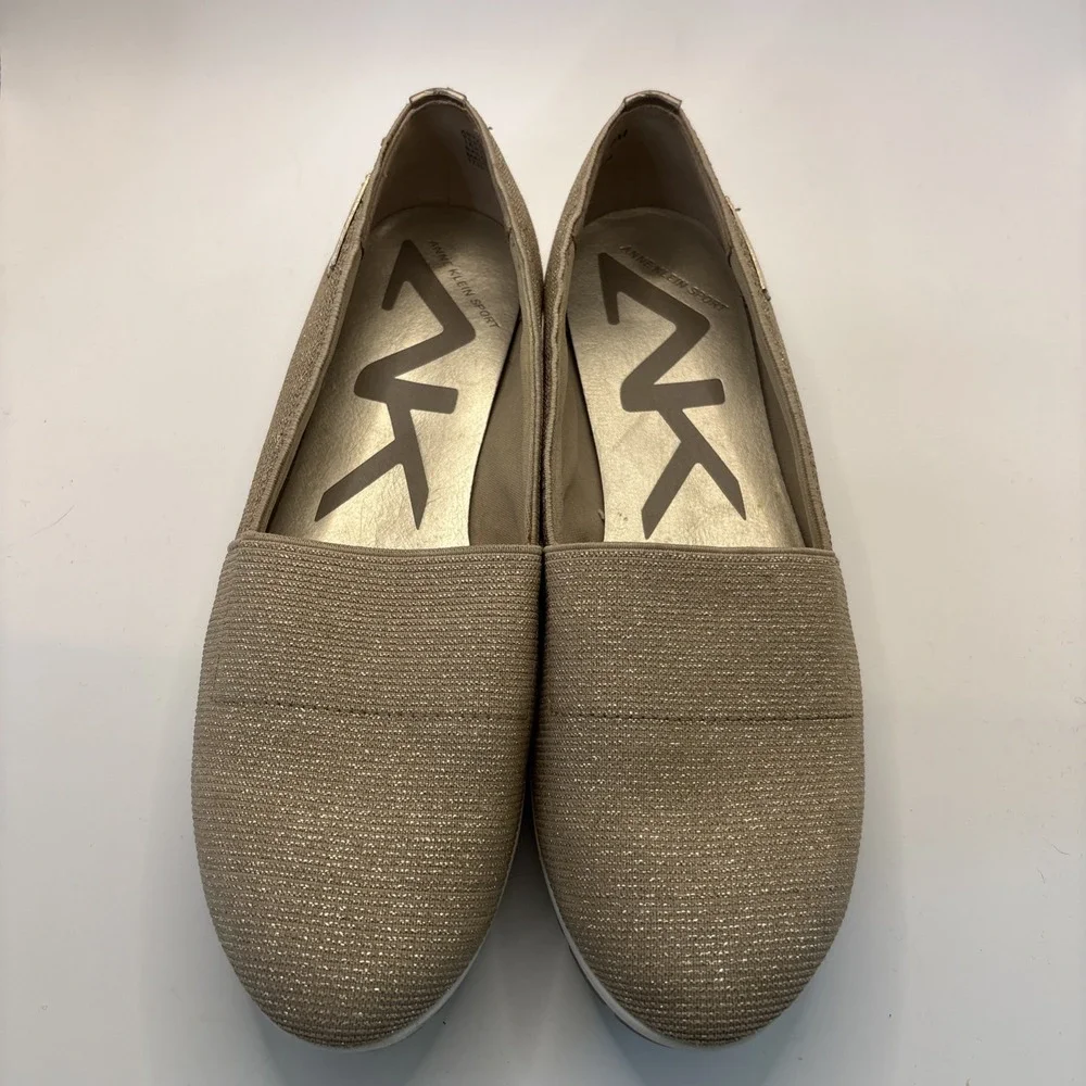 AK Anne Klein Sport Women's 6M Metallic Gold Slip‎ On Sneaker Flat Shoes Comfort